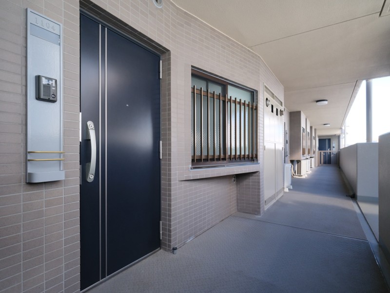 給水管・給湯管に至るまで新規交換を実施いたしました。エレベーター・宅配ボックス・オートロックが完備されており、快適にお過ごしいただけます。