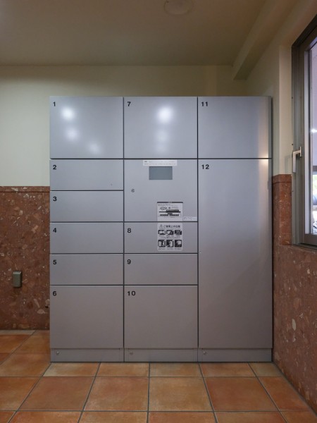 ◆宅配ボックス◆24時間いつでも荷物受け取りが可能。配達時間を気にせず過ごすことができます。ウイルス対策の観点からも人気の設備です。