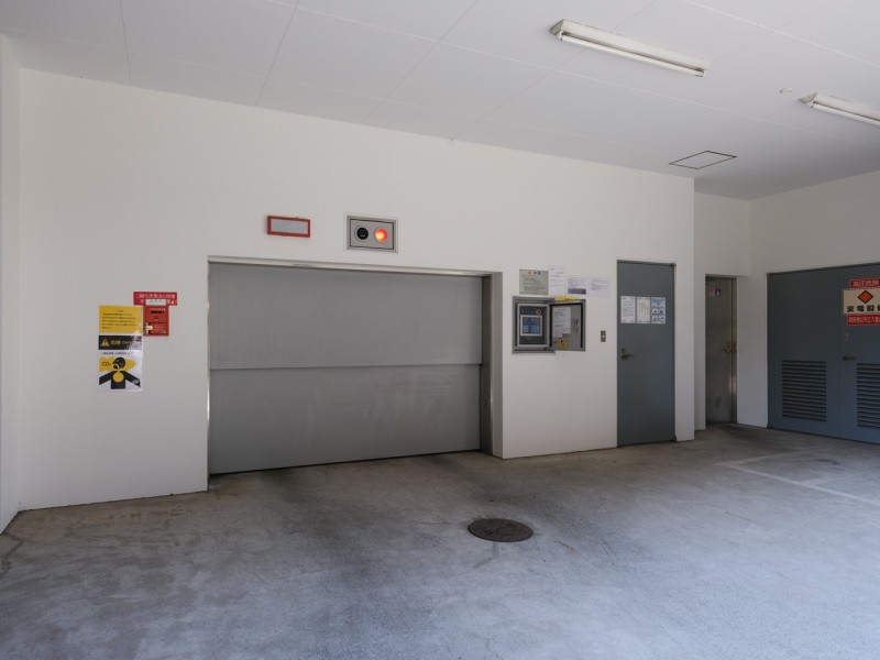 敷地内駐車場があり雨天時の乗り降りでも濡れることなくお出かけできます。 ※分譲駐車場付物件です（全長5300㎜全幅2050㎜全高1550㎜重量2300kg以内）