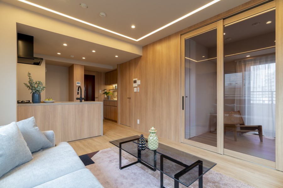 リビング隣接の洋室2は勉強や読書など落ち着いて作業したいときのワークスペースにぴったりです。