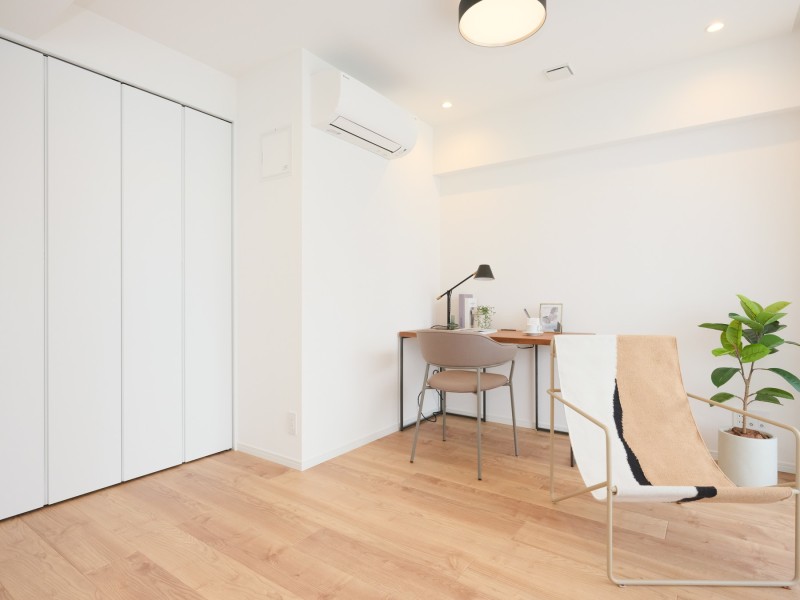 他の洋室と同様にクローゼット付きのため、居住スペースを広々お使いいただけます。