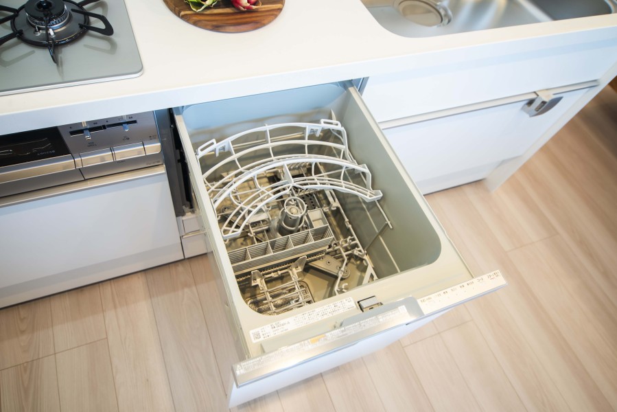 ◆食器洗い機◆家事の時間を短縮できる優れもの。さらに節水・節約を同時に行うことができるので、大変人気があり重宝します