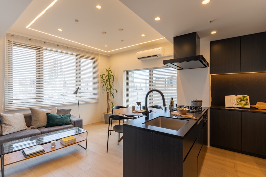 デザインやマテリアルにこだわり、気品と洗練を纏った居住空間です。