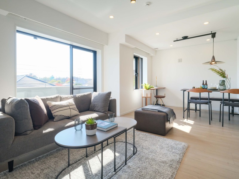 やすらぎとあたたかみを感じられる木の持つ魅力で幅広い世代に好まれる自然体なリビングです。