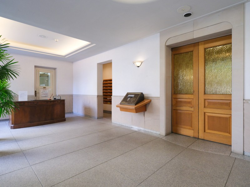 ◆オートロック◆居住者以外の侵入を拒み、不審者や不要なセールスを撃退することができます。安心感を得られるのも大きなポイントです。