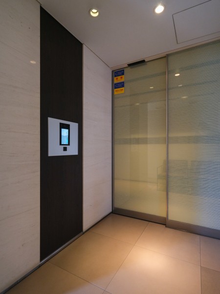 ◆オートロック◆居住者以外の侵入を拒み、不審者や不要なセールスを撃退することができます。安心感を得られるのも大きなポイントです。