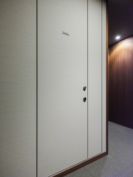 ◆トランクルーム◆施錠ができ、24時間自由に出し入れできてうれしい設備。普段はあまり使わない荷物を収納すれば、家の中がスッキリ片付くので居室を広く使えます。