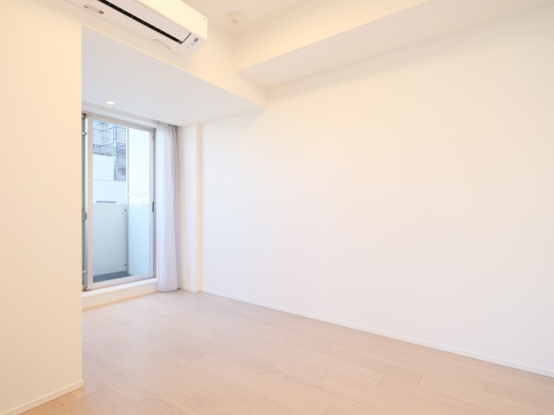 主寝室としても快適にお使いいただける洋室1です。のびやかにプライべート時間を満喫できるお部屋です。