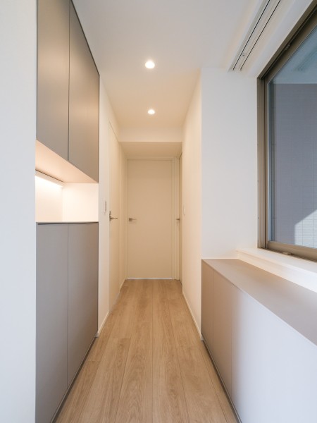 LDにはトールキャビネットがあります。日用品やストック類などをまとめて収納できる使い勝手の良いスペースです。